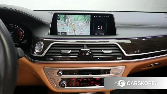 BMW 7 Series (G11) 2022 Черный из Кореи, фото 5