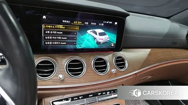 Mercedes-Benz E-Class W213 2022 Белый из Кореи, фото 5