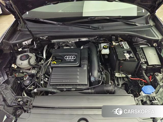 Audi Q3 2023 Темно-серый из Китая, фото 5