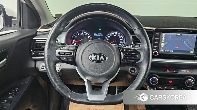 Kia Stonic 2019 Белый из Кореи, фото 5