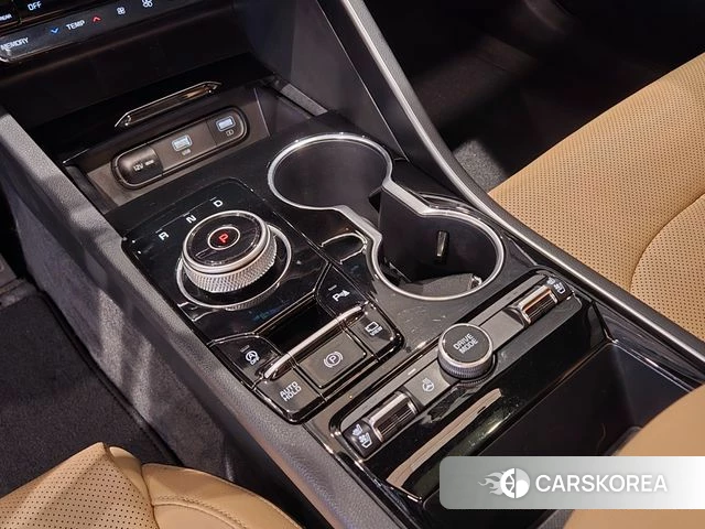 Kia K5 3rd generation 2023 Белый из Кореи, фото 5