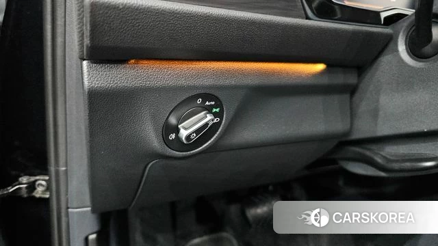 Volkswagen 7th Generation of Jetta 2024 Черный из Кореи, фото 5