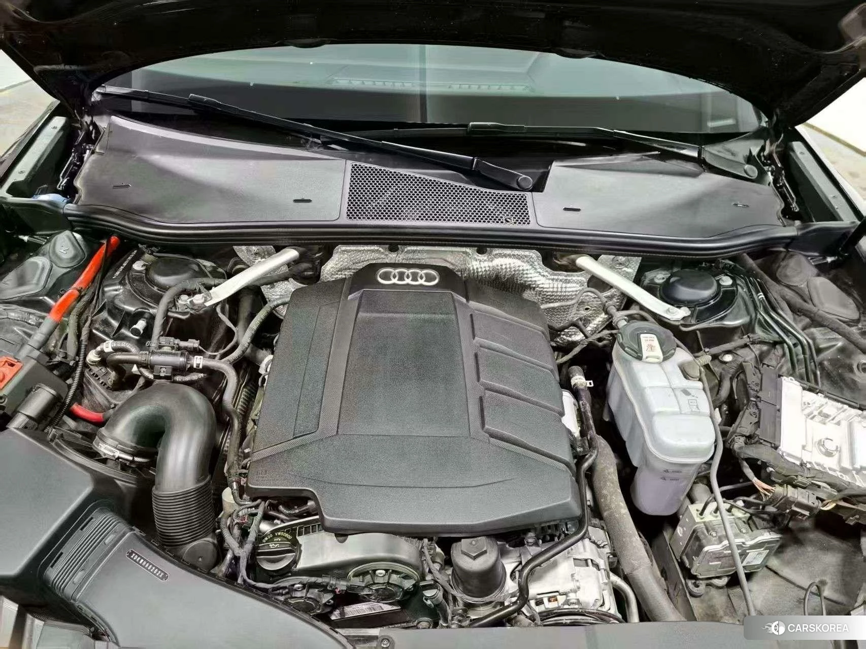 Audi A6L 2020 Черный из Китая, фото 5