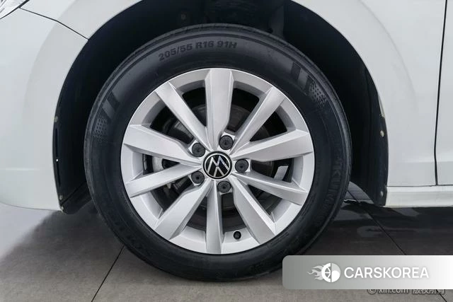 Volkswagen Bora 2021 Белый из Китая, фото 5