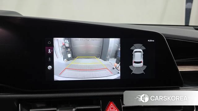 Kia Di Ol Nu Niro 2022 Серебристо-серый из Кореи, фото 5