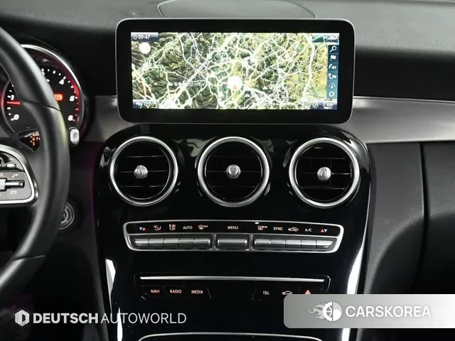 Mercedes-Benz C-Class W205 2020 Белый из Кореи, фото 5