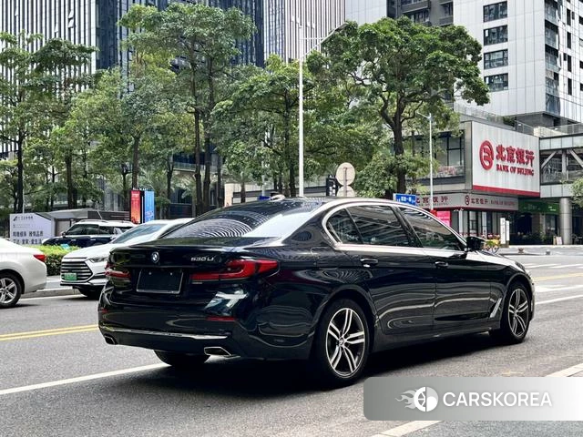 BMW 5 series 2021 Черный из Китая, фото 5