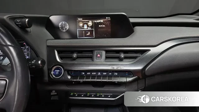 Lexus UX250h 2019 Оранжевый из Кореи, фото 5