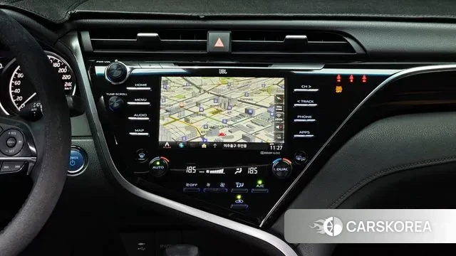 Toyota Camry (XV70) 2018 Серебряный из Кореи, фото 5