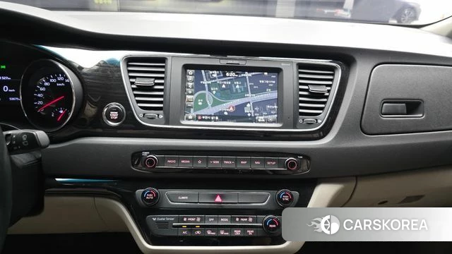 Kia The New Carnival 2018 Черный из Кореи, фото 5