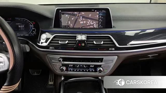 BMW 7 Series (G11) 2020 Белый из Кореи, фото 5