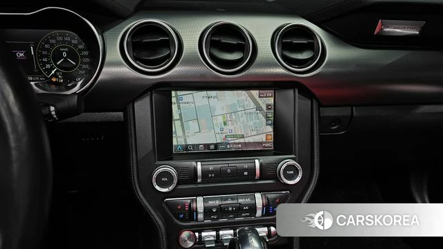 Ford Mustang 2021 Черный из Кореи, фото 5