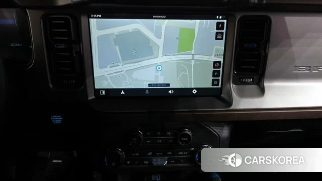 Ford Bronco 6th Generation 2023 Цвет галактики из Кореи, фото 5