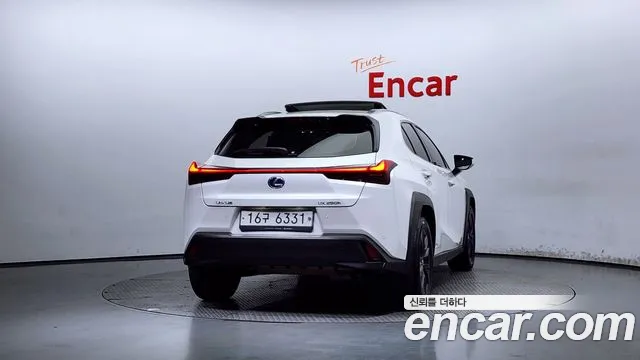 Lexus UX250h id 2664997 из Кореи 5