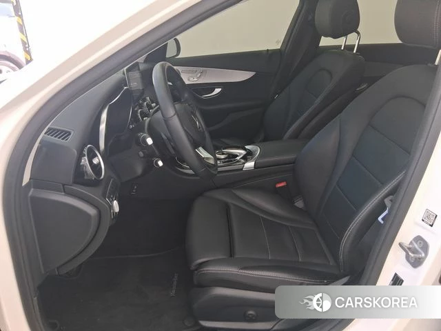 Mercedes-Benz C-Class W205 2018 Белый из Кореи, фото 5