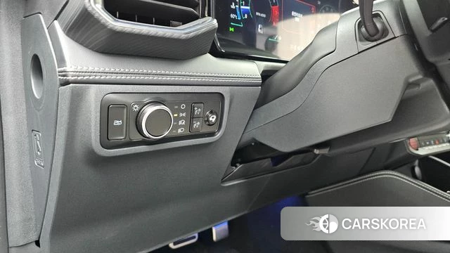 Ford Mustang 7th Generation 2025 Черный из Кореи, фото 5