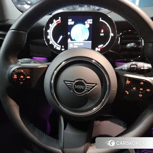 Mini Cooper 2024 Белый из Кореи, фото 5