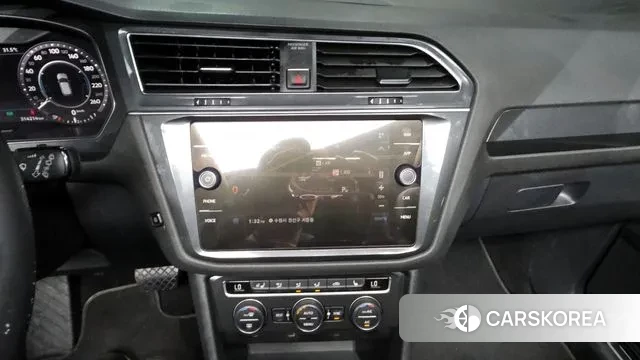 Volkswagen Tiguan Allspace 2018 Серый из Кореи, фото 5