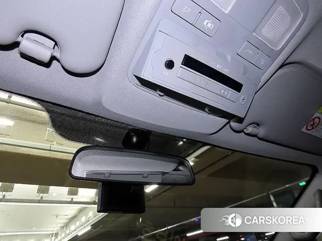 Hyundai The New Grand Starex 2021 Желтый из Кореи, фото 5