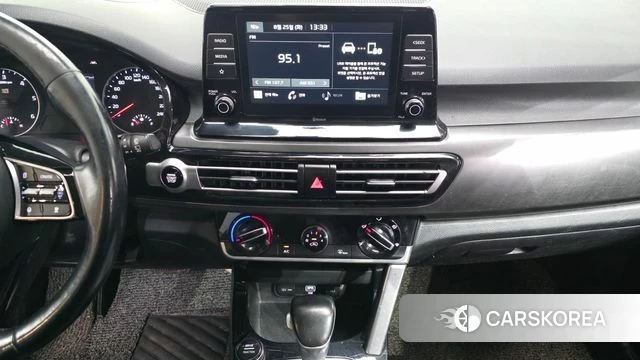 Kia Seltos 2019 Серебряный из Кореи, фото 5
