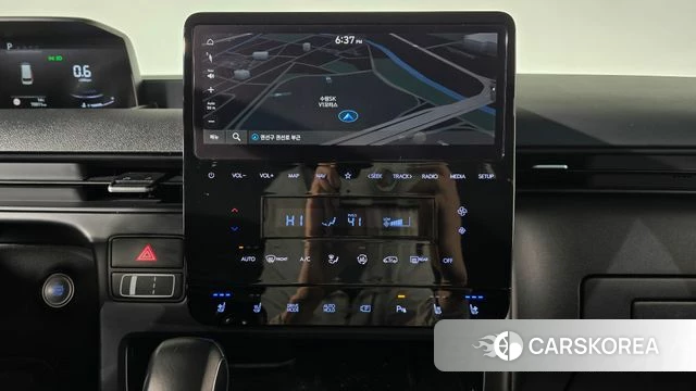 Hyundai Staria 2021 Белый из Кореи, фото 5