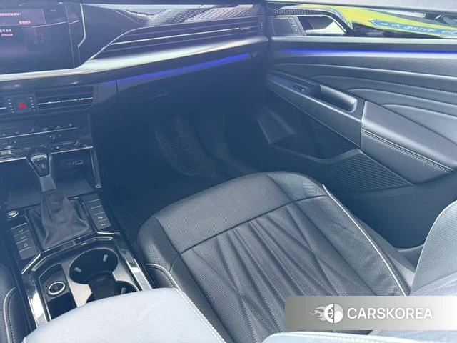 Volkswagen Passat 2022 Черный из Китая, фото 5