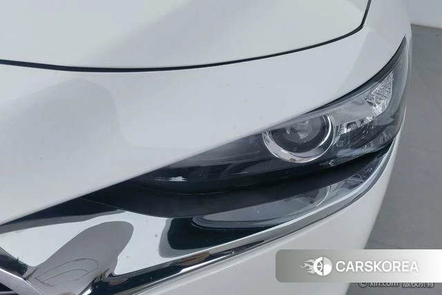 Mazda 3 Angkesaila 2023 Белый из Китая, фото 5