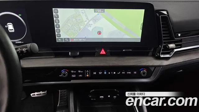 Kia Sportage 5th Generation Hybrid 2023 Белый из Кореи, фото 5