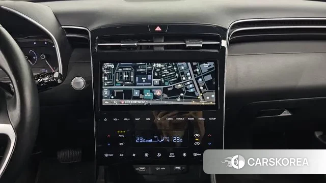 Hyundai Tucson (NX4) 2022 Серебристо-серый из Кореи, фото 5