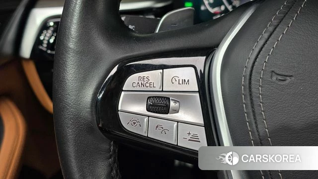 BMW 5 Series (G30) 2020 Белый из Кореи, фото 5