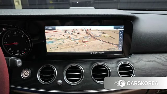 Mercedes-Benz E-Class W213 2018 Белый из Кореи, фото 5