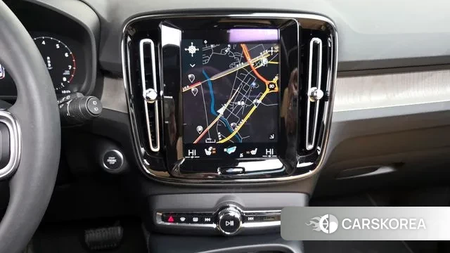 Volvo XC40 2022 Черный из Кореи, фото 5