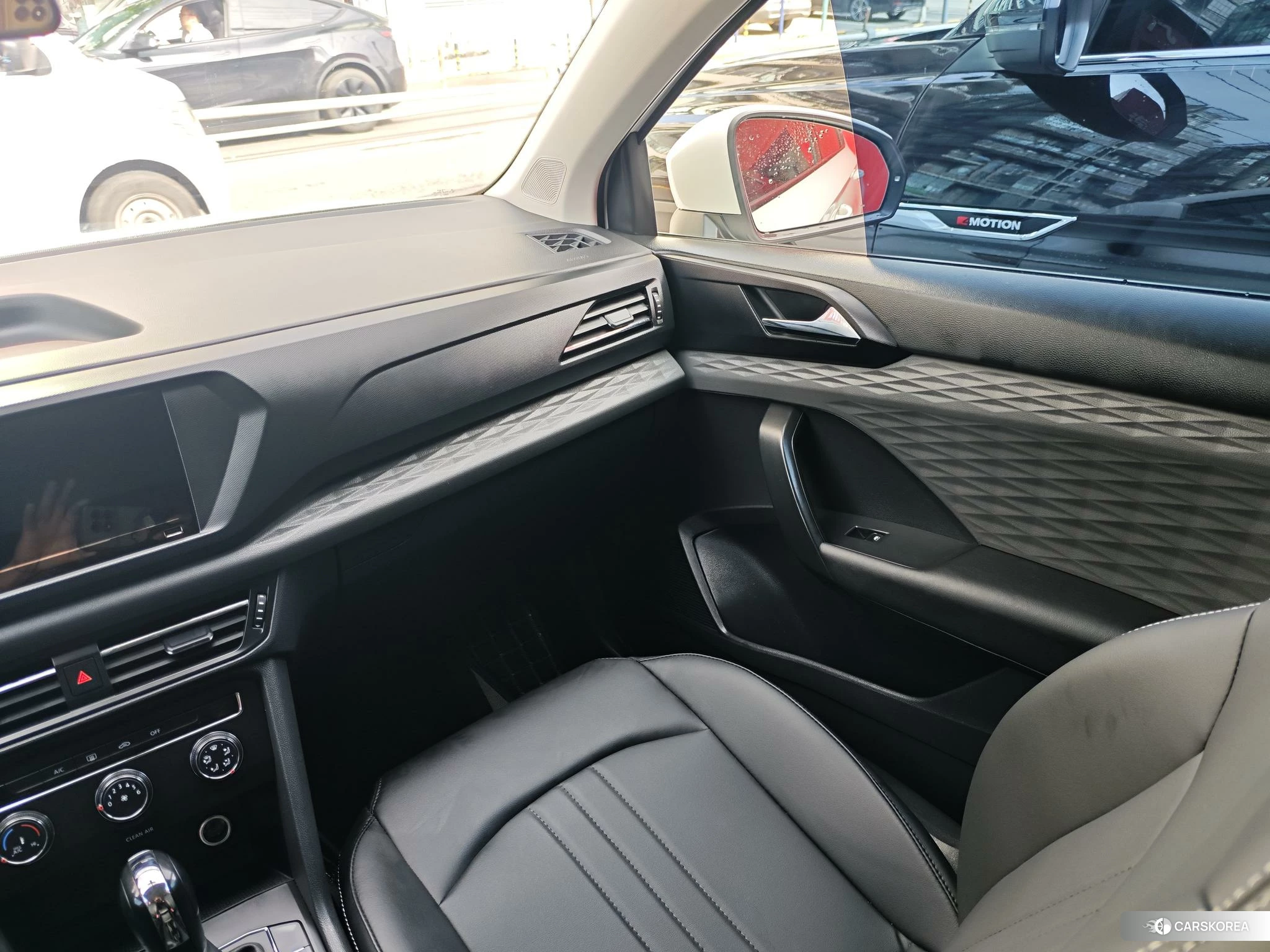 Volkswagen Tuyue 2022 Белый из Китая, фото 5