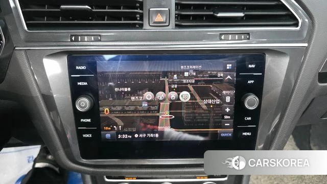 Volkswagen Tiguan Allspace 2018 Белый из Кореи, фото 5