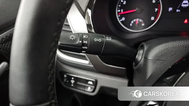 Kia Seltos 2020 Белый из Кореи, фото 5