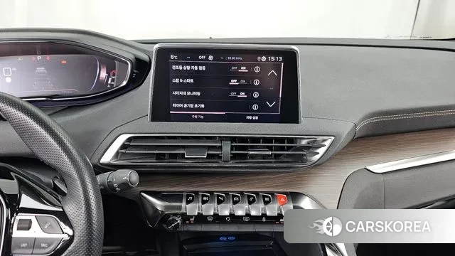 Peugeot 5008 second generation 2021 Белый из Кореи, фото 5