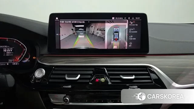 BMW 5 Series (G30) 2023 Серый из Кореи, фото 5