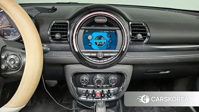 Mini Cooper Clubman 2018 Черный из Кореи, фото 5