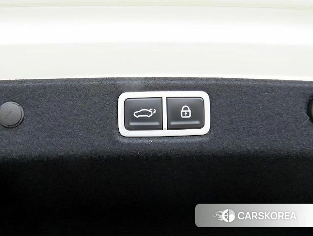 Hyundai Grandeur Hybrid (GN7) 2023 Белый из Кореи, фото 5