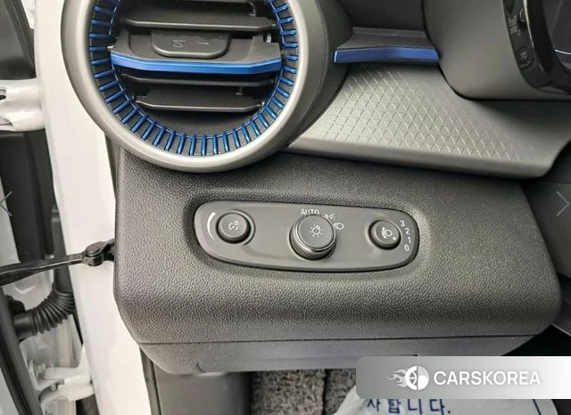 Chevrolet (GM Daewoo) Trax Crossover 2025 Белый из Кореи, фото 5