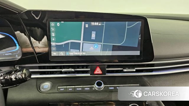 Hyundai The New Avante (CN7) 2024 Серый из Кореи, фото 5