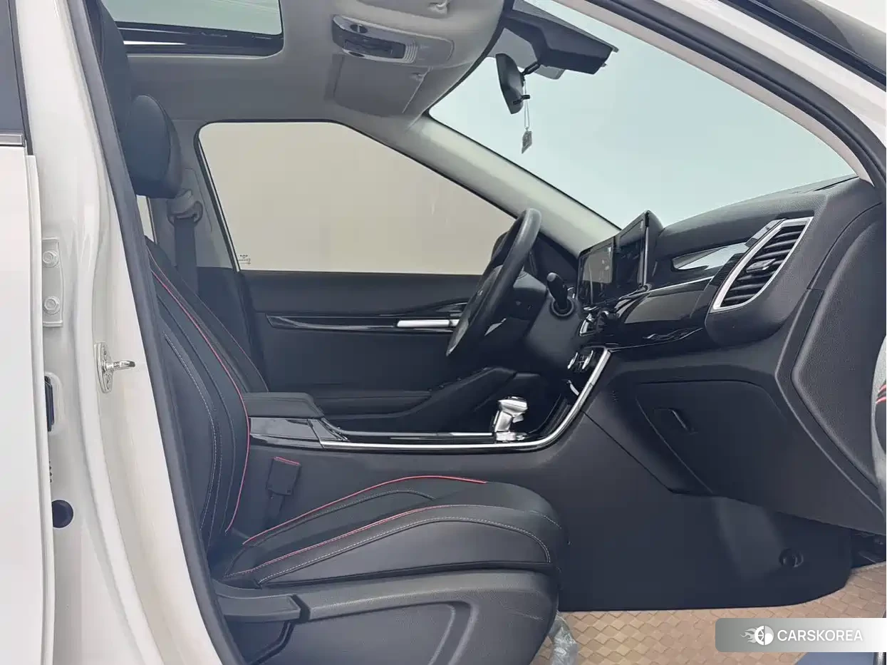 Kia Seltos 2023 Белый из Китая, фото 5