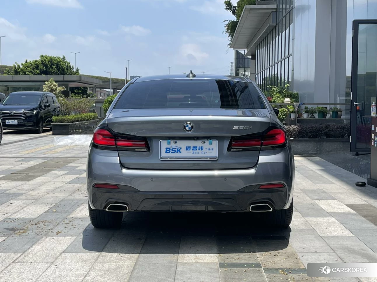 BMW 5 series (imported) 2020 Темно-серый из Китая, фото 5