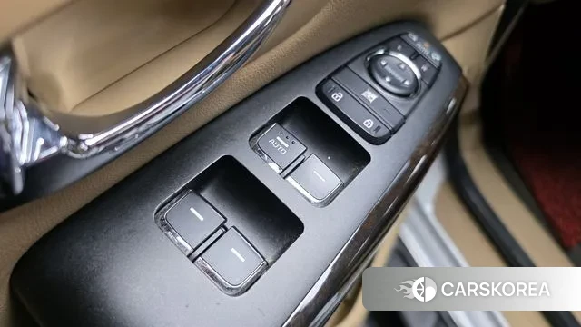 Kia The New Carnival 2019 Белый из Кореи, фото 5