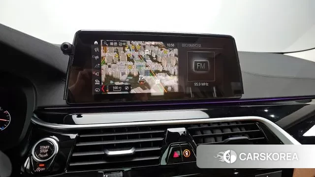 BMW 5 Series (G30) 2019 Серый из Кореи, фото 5