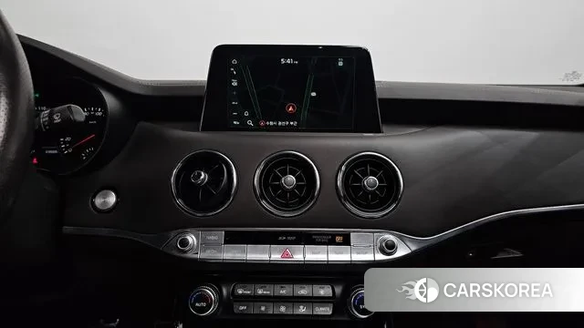 Kia Stinger 2020 Серый из Кореи, фото 5