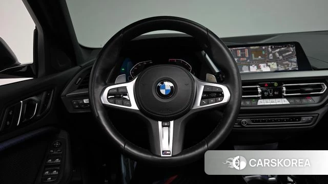 BMW 1 Series (F40) 2023 Белый из Кореи, фото 5