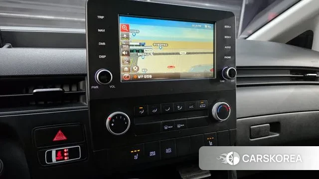 Hyundai Staria 2022 Серебряный из Кореи, фото 5