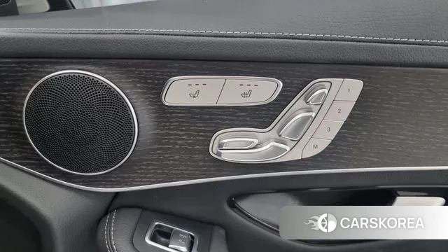 Mercedes-Benz GLC-Class X253 2023 Белый из Кореи, фото 5