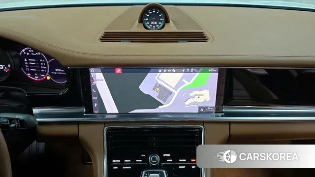 Porsche Panamera (971) 2021 Белый из Кореи, фото 5